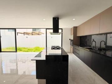 Casa en venta en Lomas de Angelopolis II, 4 recamaras, San Andres Cholula Puebla