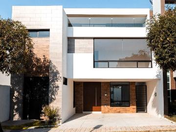 Casa en venta en Lomas de Angelópolis III, Cancún, Puebla