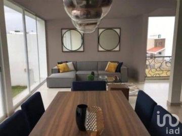 Casa en Venta en Lomas de Angelópolis III Chedraui Selecto Cascadas