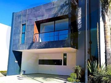 Casa en Venta en Lomas de Angelopolis 2, Parque Guanajuato