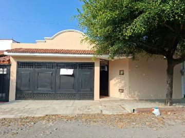 Casa en venta en Lomas de Circunvalación