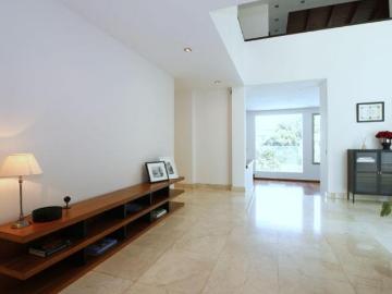 Casa en Venta en Lomas de las Palmas. Excelente diseño arquitectónico