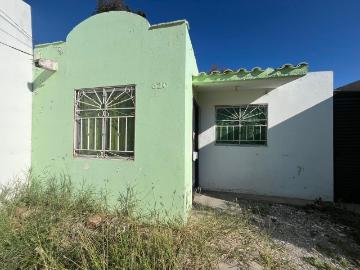 CASA EN VENTA EN LOMAS DE SAN ISIDRO SECTOR SUR