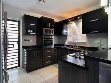 Casa en venta en Lomas de Santa Cruz
