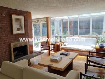 Casa en VENTA en Lomas de Tecamachalco, Naucalpan, gran jardín