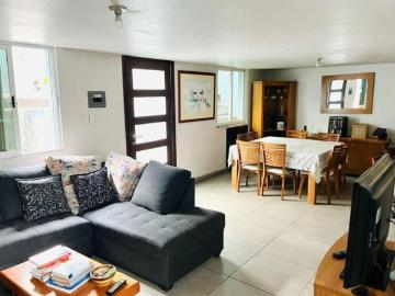 Casa en Venta Remodelada Precio de Oportunidad en Lomas de Valle Dorado