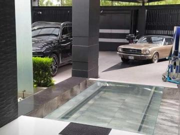 RESIDENCIA DE LUJO EN VENTA EN LOMAS DEL VALLE, ZAPOPAN