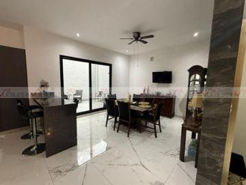 Casa en venta en Lomas Del Vergel