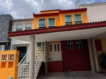 CASA EN VENTA EN LOMAS DEL ÁNGEL, LA CALERA