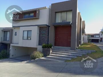 CASA EN VENTA EN LOMAS DEL MOLINO II Esquina