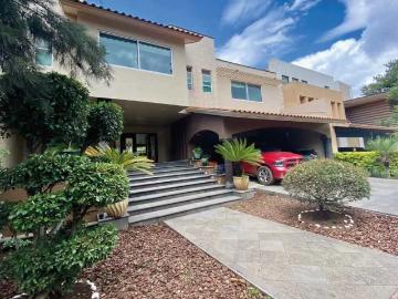 CASA EN VENTA EN LOMAS DEL PARAISO ALTOZANO, MORELIA
