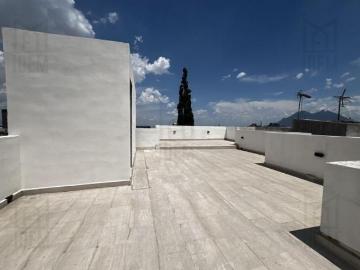 0508 Casa en venta en Lomas del Roble, San Nicolas de los Garza NL