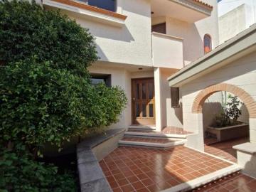 Casa en venta en Lomas 3era