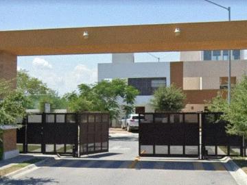 Casa en venta en Los Tres Nogales, Residencial Madeira Apodaca ADJUDICADA