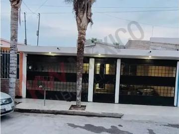 Casa en venta en Los Álamos, Gómez Palacio, Durango