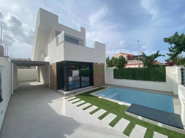 Casa en Venta en Los Alcázares