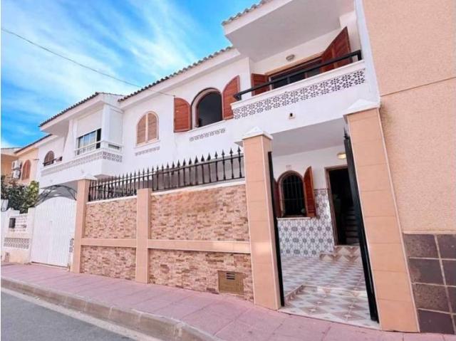 Casa en Venta en Los Alcázares