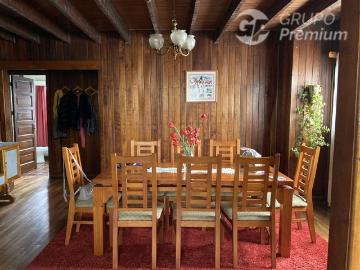 Casa en Venta en Los Lagos 4 dormitorios 2 baños