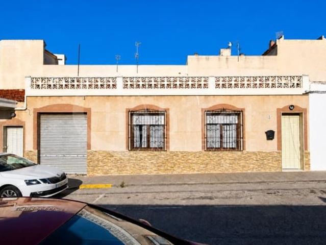 Casa en venta en Los Montesinos, Alicante Costa Blanca