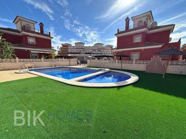 Casa en Venta en Los Montesinos