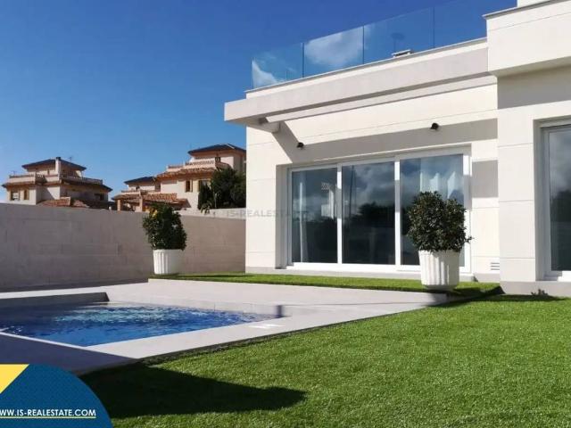 Casa en Venta en Los Montesinos