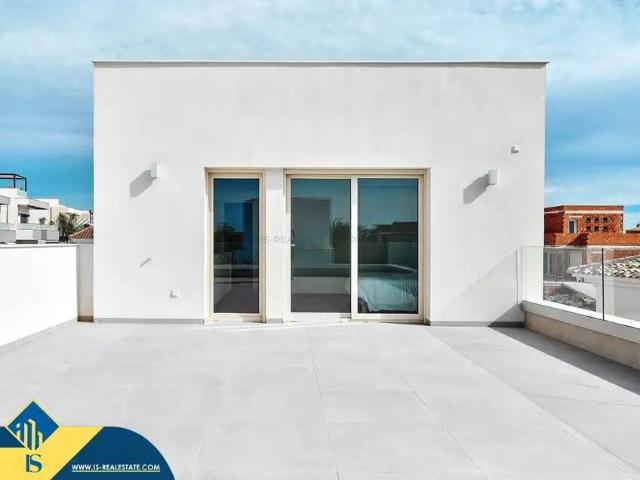Casa en Venta en Los Montesinos