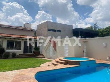 CASA EN VENTA EN LOS PINOS ZAPOPAN 4