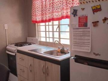 Casa en venta en Los Reyes Acaquilpan, cerca de Carr. Federal México Texcoco