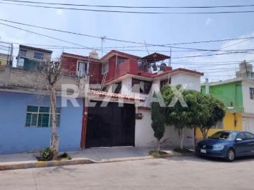 CASA EN VENTA EN LOS REYES LA PAZ 4