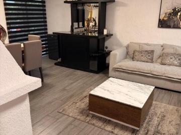 CASA EN VENTA EN LOS ROBLES COYOACAN