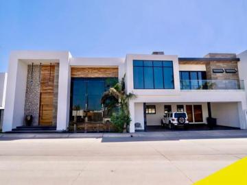Casa en venta en Los Santos Residencial