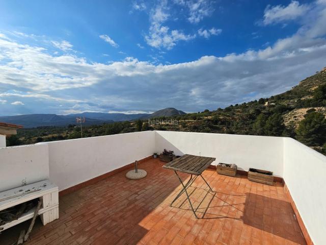 Casa en venta en Losa del Obispo. ENCANTADORA VIVIENDA EN LOSA DEL OBISPO. Casas Losa del.