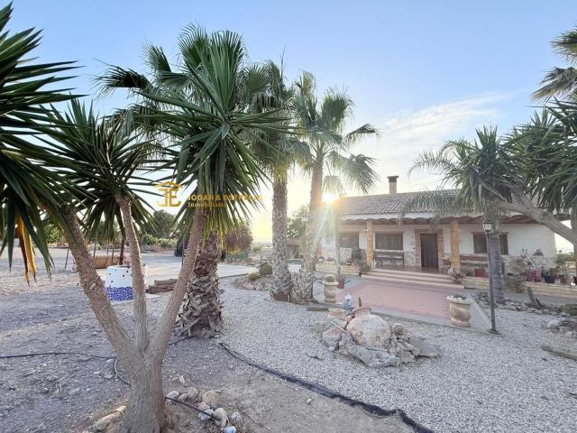 Casa en venta en Lorca, Aguaderas. CHALET SEMINUEVO EN AGUADERAS. Casas.