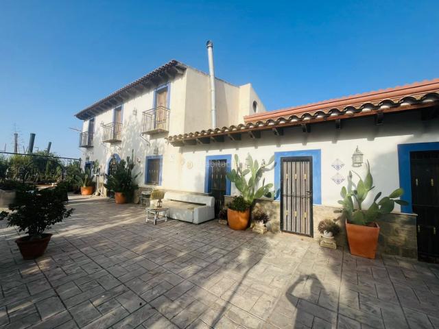 Casa en venta en Lorca, Purias. SE VENDE FANTASTICO CORTIJO CON TERRENO!. Casas.