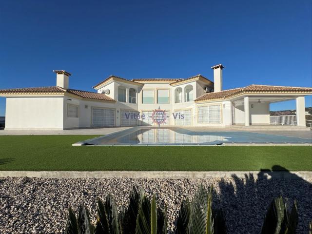 Casa en venta en Lorca, Zarzadilla de Totana. CHALET CON PISCINA EN ZARZADILLA DE TOTANA. Casas.