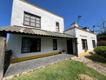 CASA EN VENTA en LOTE 1000 m2 EN PILAR