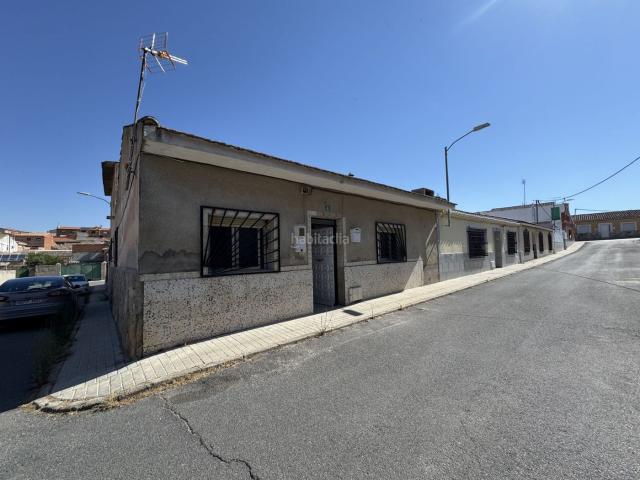 Casa en venta en Puebla de Montalbán La. Casa en venta en La Puebla De Montalban, 3 dormitorios. Casas Puebla de Montalbán.
