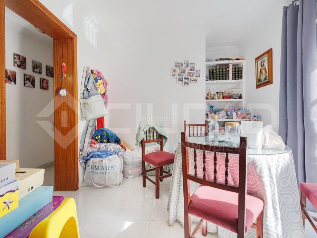 Casa en venta en Puebla del Río La. DÚPLEX CON TERRAZA EN LA PUEBLA DEL RÍO. Casas Puebla del Río.