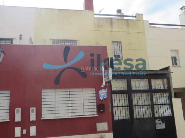 Casa en venta en Puebla del Río La. Venta de Casa sin posesión no visitable en La Puebla Del Río Sevilla. Casas Puebla del Río.
