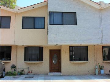 Casa en venta en Pueblo Nuevo, Corregidora, Querétaro