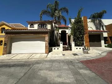 Casa en venta en Puerta de Hierro, Tijuana, Baja California