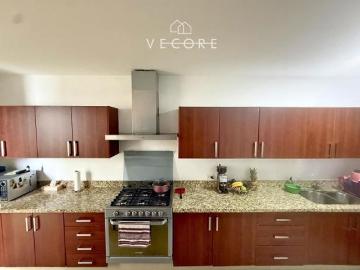 CASA EN VENTA EN PUERTA DEL VALLE, ZAPOPAN