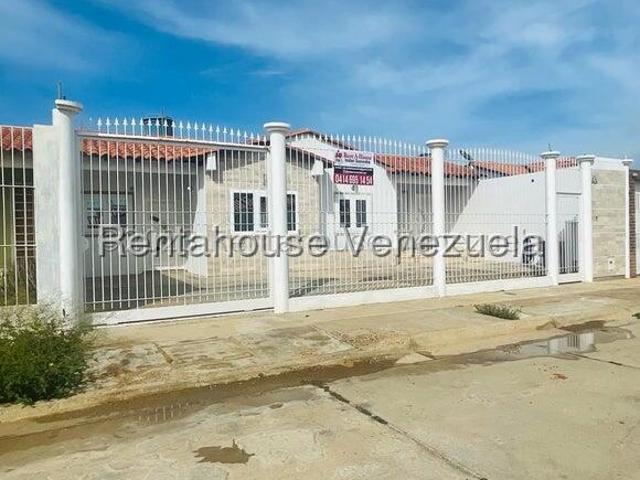 Casa en Venta en Puerta Maraven, Punto Fijo