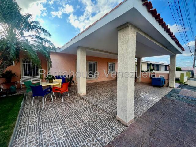 Casa en Venta en Puerta Maraven, Punto Fijo