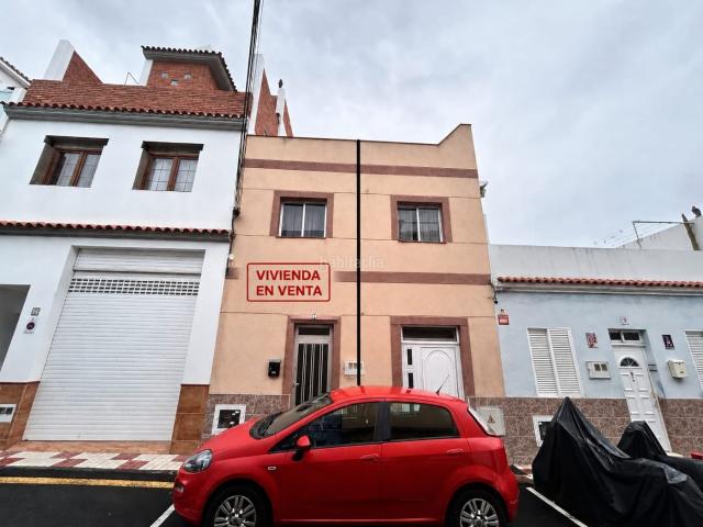 Casa en venta en Puerto de la Cruz, Playa Jardín. Casas Puerto de la.