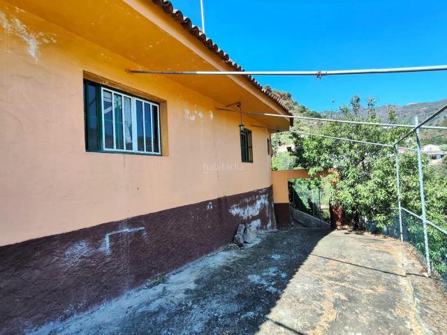 Casa en venta en Valsequillo de Gran Canaria. Estupenda casa de campo con terreno con frutales en El Colmenar Alto, Valsequillo, Las Palmas. Casas Valsequillo de Gran.