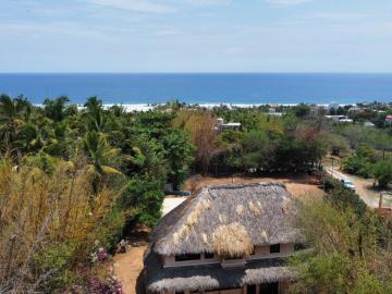Casa en venta en Puerto Escondido Centro, San Pedro Mixtepec Dto. 22, Oaxaca
