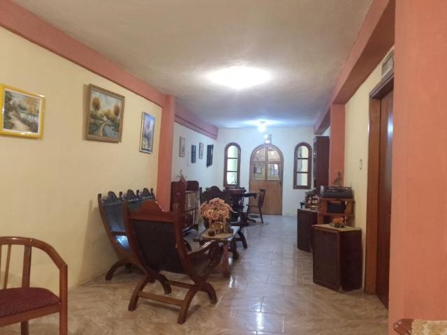 Casa en Venta en Puerto la Cruz PUERTO LA CRUZ Anzoátegui 176 m2. 3 hab