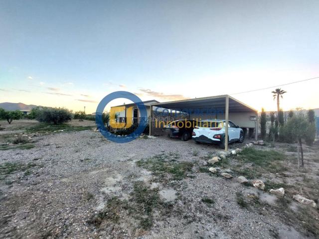 Casa en venta en Puerto Lumbreras. Casa de Campo portátil con dos dormitorios. Casas Puerto.