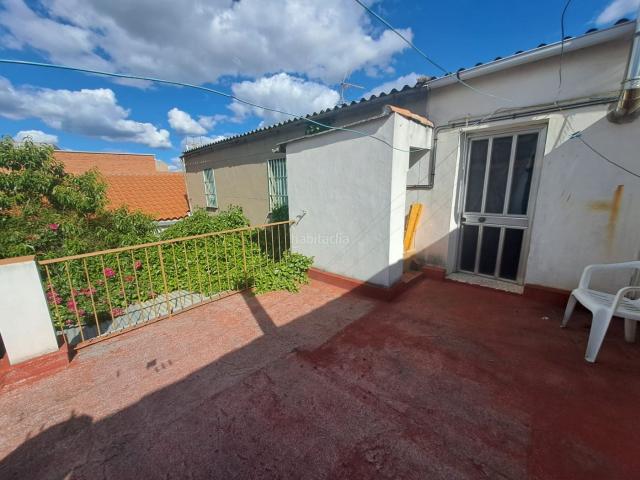 Casa en venta en Puertollano, Carretera de Córdoba Libertad. Gran casa con patio y terraza. Casas.